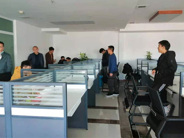 鼎駿-銷(xiāo)售辦公室一角